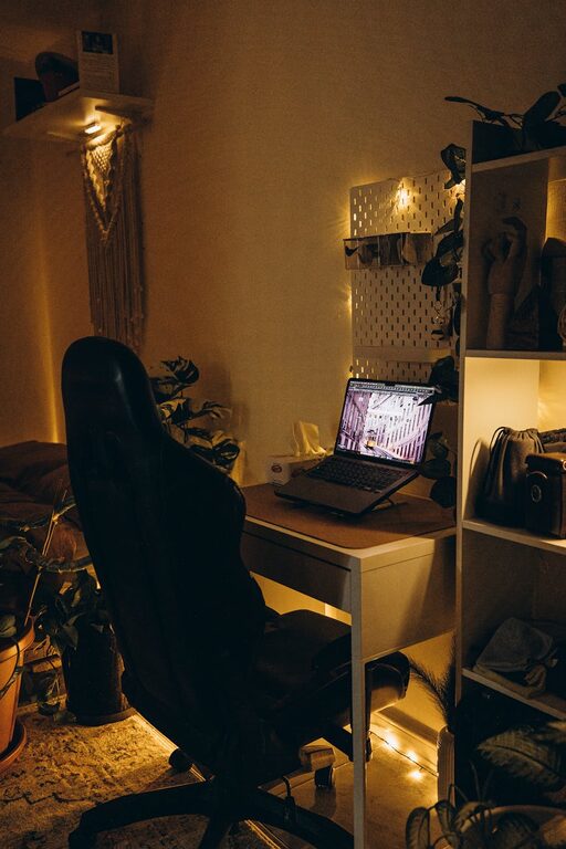 Tips for Creating a Relaxing Home Workspace